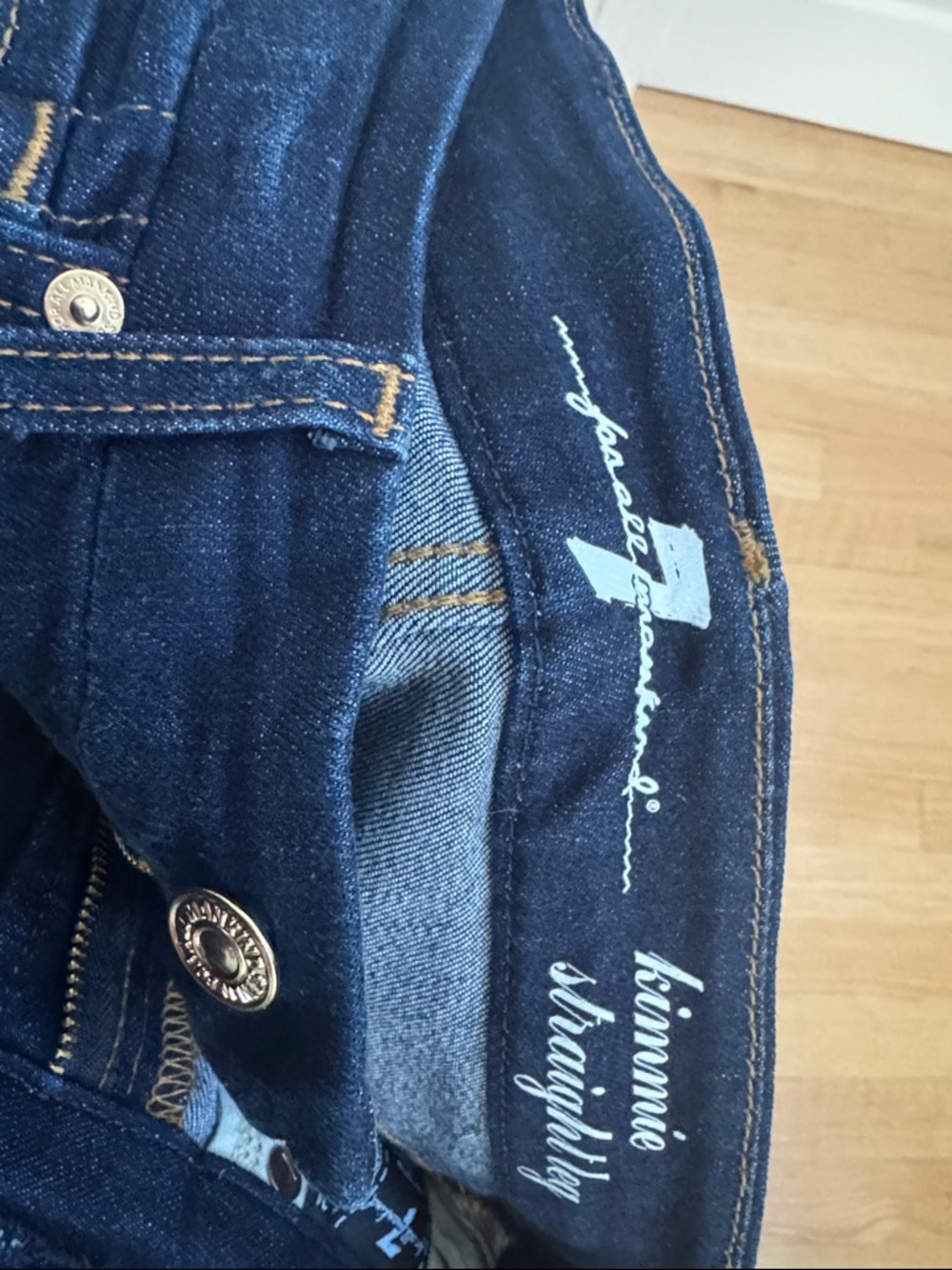 7 for all mankind size 24